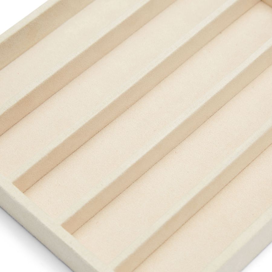 vault-half-insert-tray-necklace