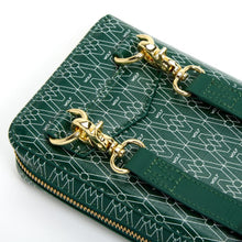 signature-travel-case