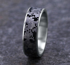 benchmark-the-digital-camo-ring