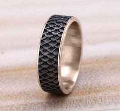 benchmark-the-angler-14k-gold-ring