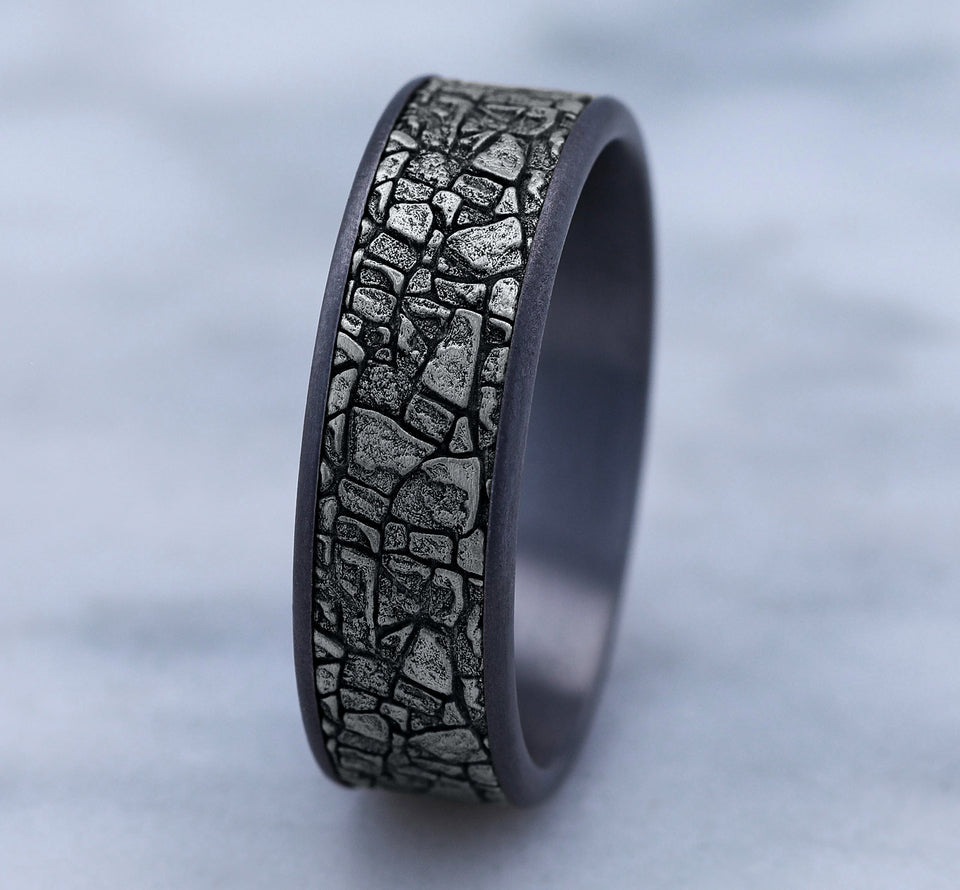 benchmark-the-flagstone-ring
