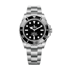 Rolex Submariner 41mm No Date Stainless Steel Black Dial Black Bezel 124060